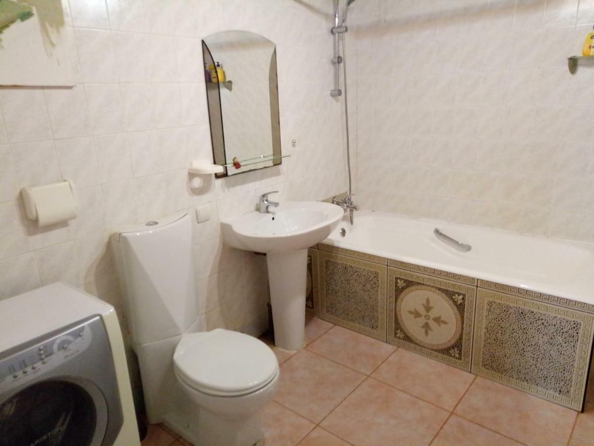 Homestay On Kanatna Street 57 Odessa Exteriör bild
